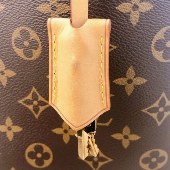 Louis Vuitton Montaigne MM Monogram Brown Handbag - Picture 10 of 13